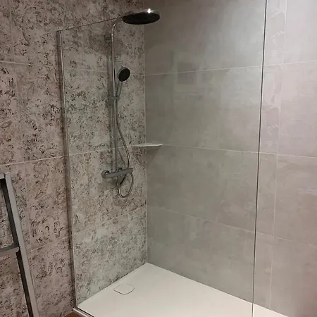 Casa de hóspedes La Des Clefs 3*